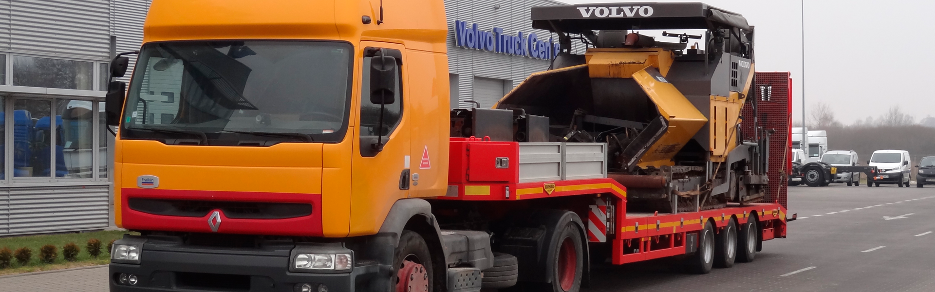 CRANE TO TRAIN, WE DO EVERYTHING