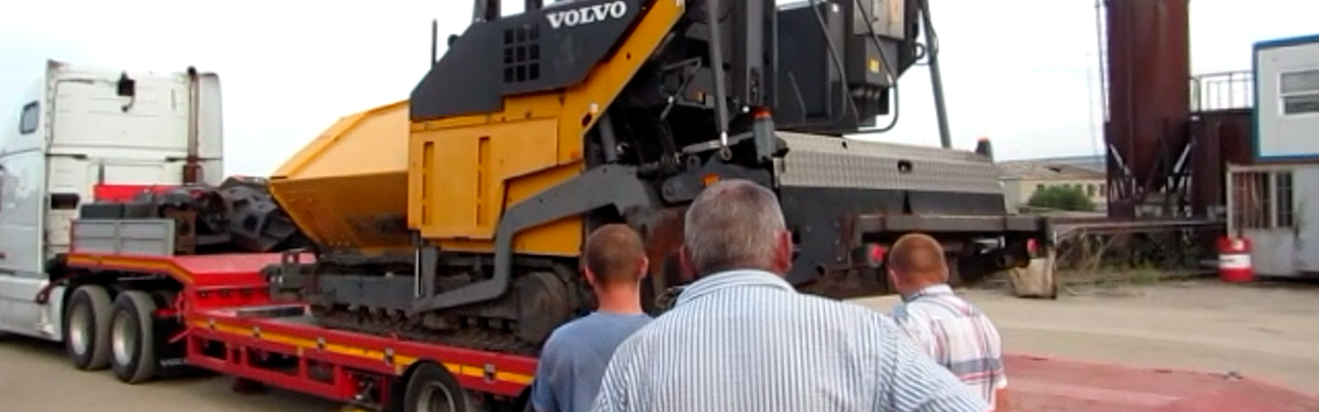 CRANE TO TRAIN, WE DO EVERYTHING